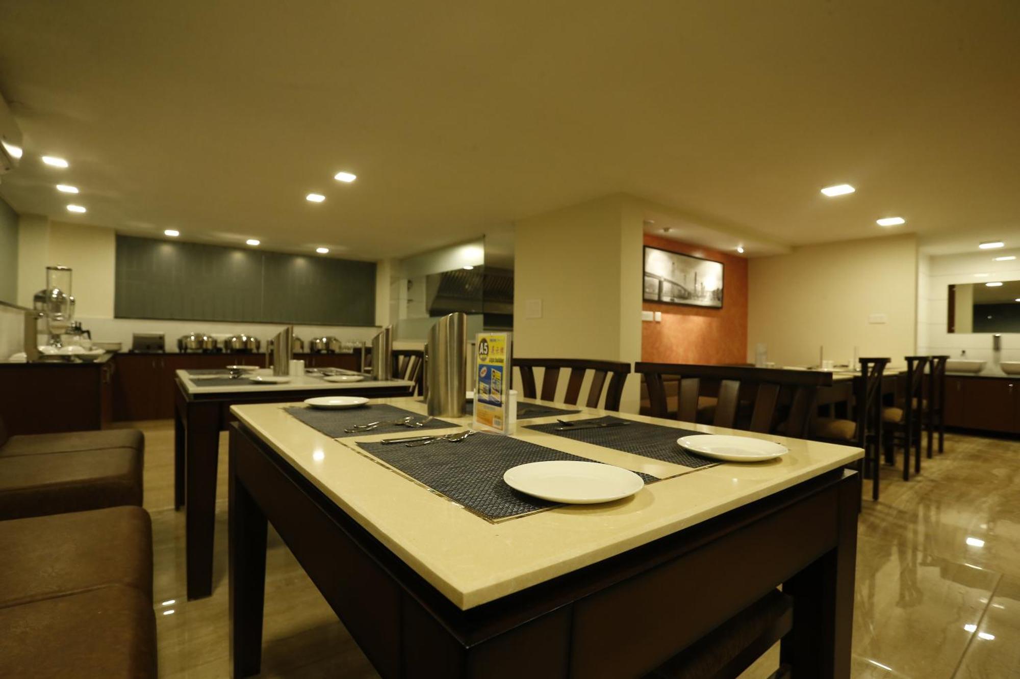 D Breeze Suites Devanahalli Exterior foto