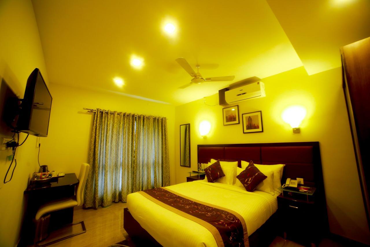 D Breeze Suites Devanahalli Cameră foto