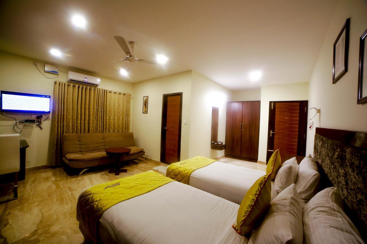 D Breeze Suites Devanahalli Exterior foto