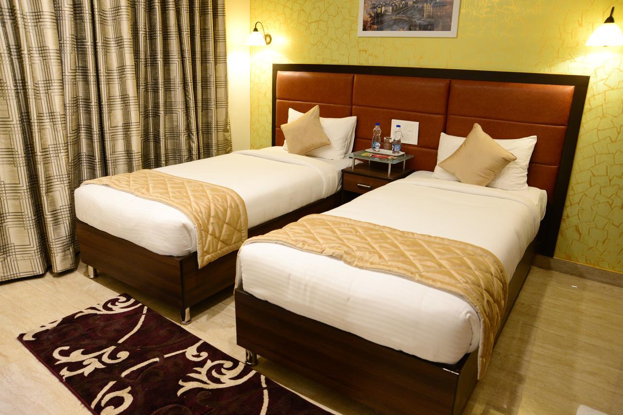 D Breeze Suites Devanahalli Exterior foto